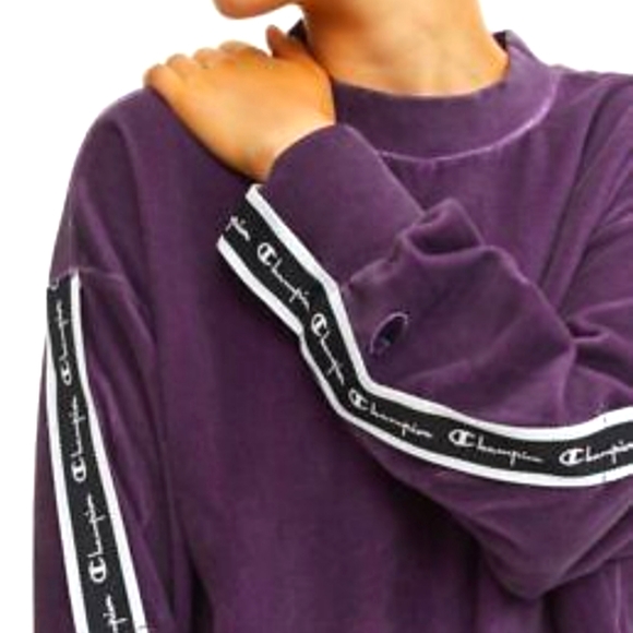 CHAMPION SWEATSHIRT BNWT - Picture 2 of 7